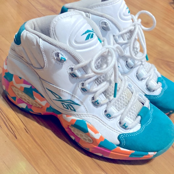 Reebok Other - Reebok questions